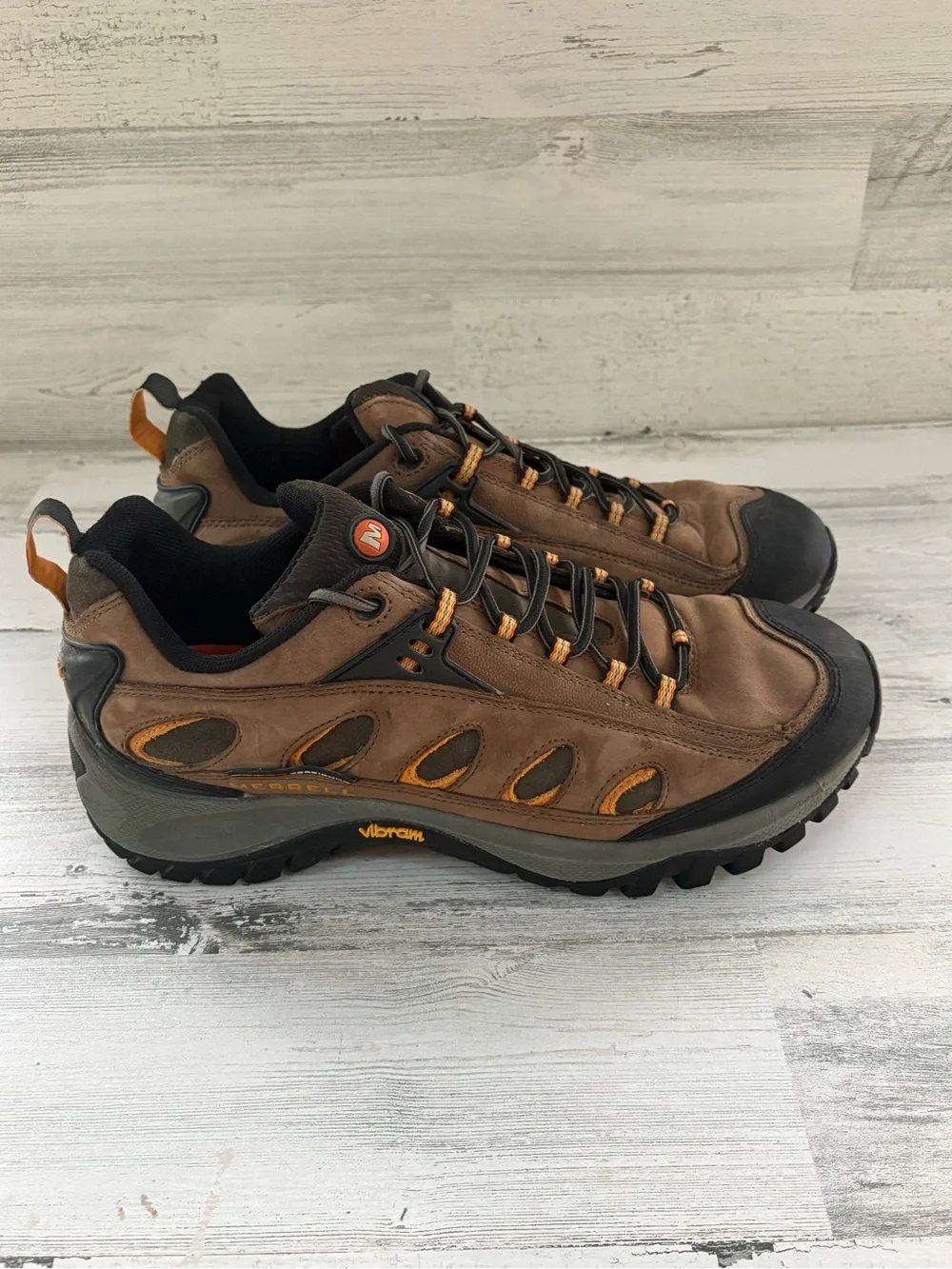 Merrell Men’s Size 12 Chameleon Lace Up Low Top Hiking Shoes In Brown